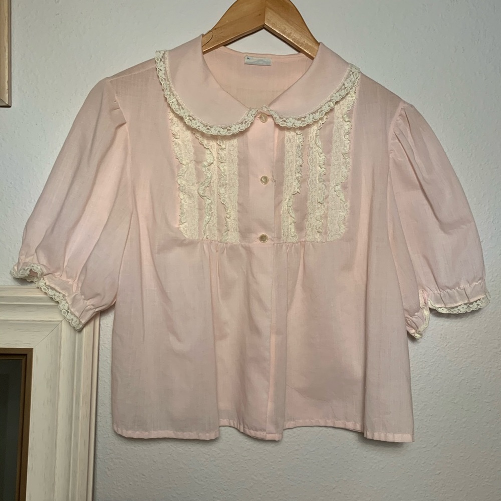 Vintage Peter Pan collared top